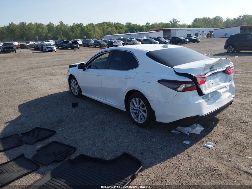 2024 TOYOTA CAMRY auction photo 3