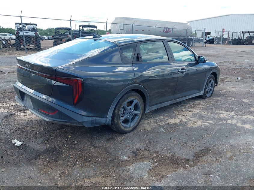 Vin: 3kpft4de9se100638, lot: 45628746, kia k4 lxs 20254