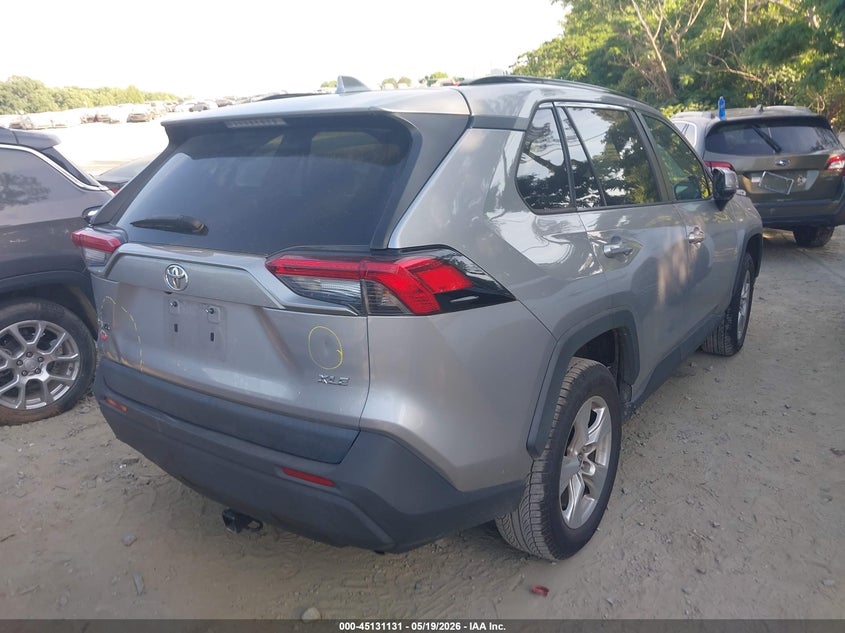 2021 TOYOTA RAV4 auction photo 4