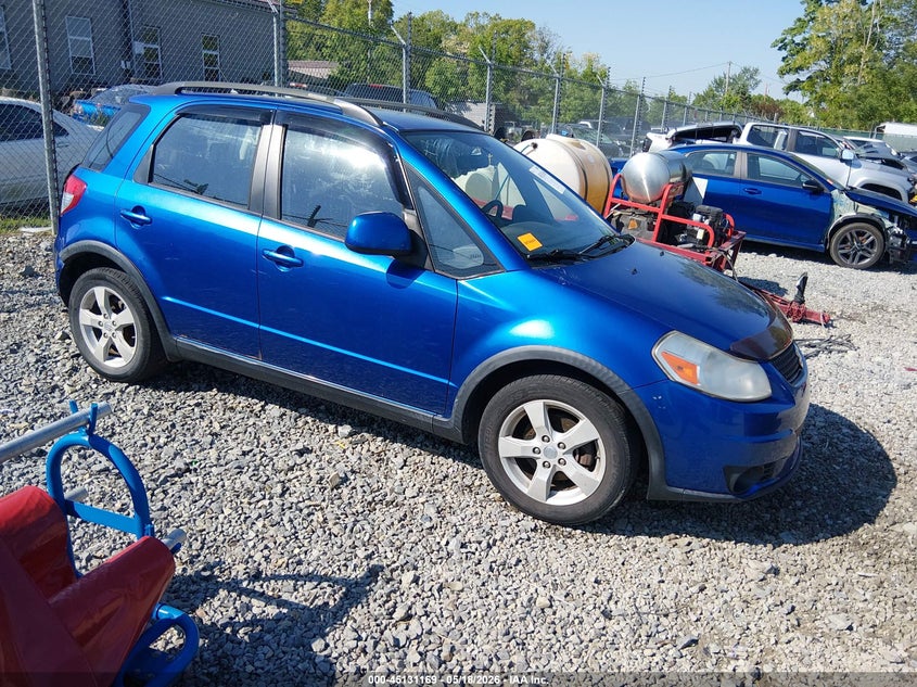 2012 Suzuki Sx4 Premium/Tech Valu Pkg (Nav)