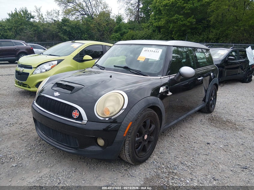 2009 Mini Cooper S Clubman WMWMM33569TP93005 photo 1