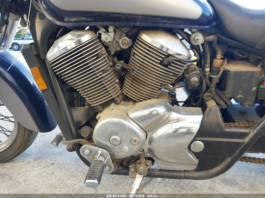 2001 Honda Vt750 Cd2 VIN: JH2RC44721K500395 Lot: 45131455