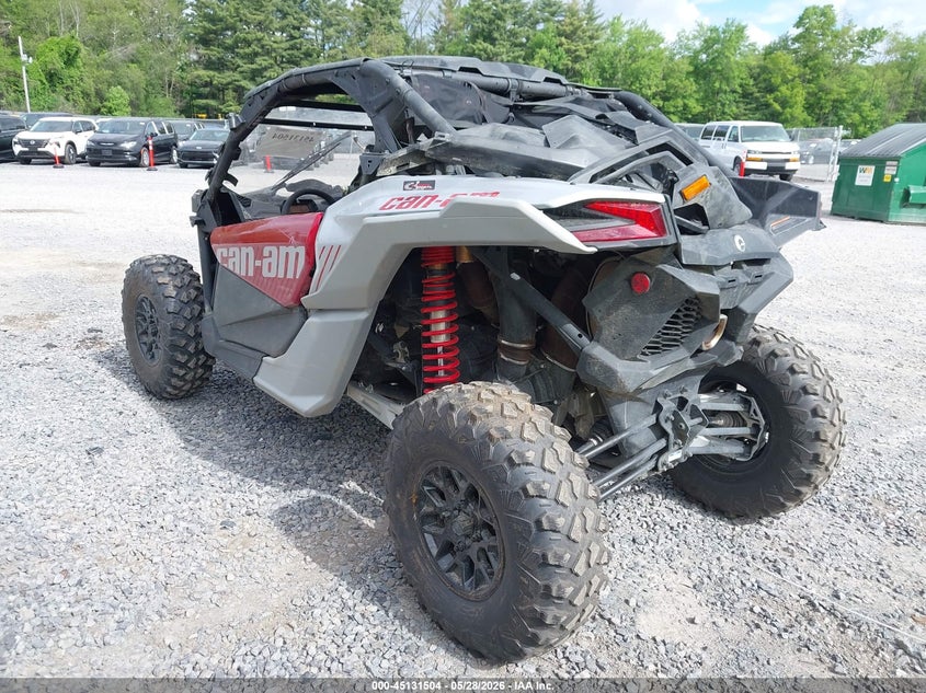 2025 CAN-AM MAVERICK X3 auction photo 3