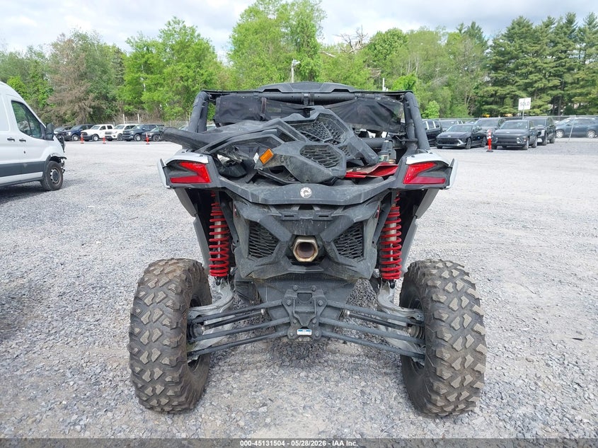 2025 CAN-AM MAVERICK X3 auction photo 6