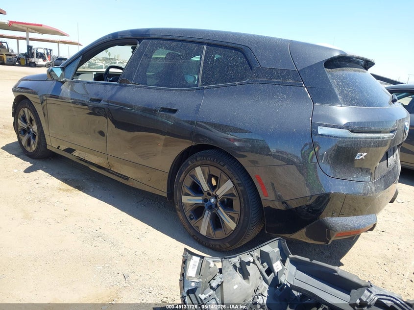 Vin: wb523cf05nck15304, lot: 45629354, bmw ix xdrive50 20223