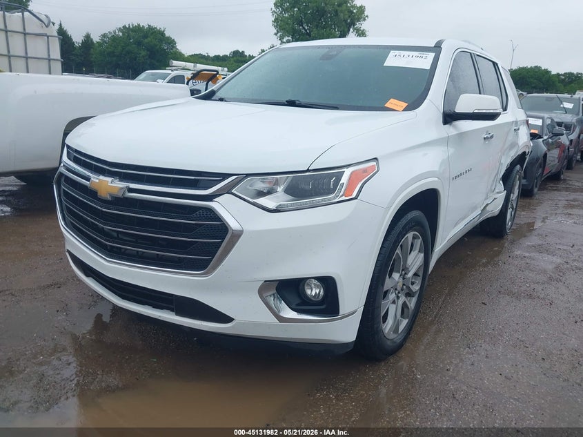 2019 CHEVROLET TRAVERSE auction photo 2