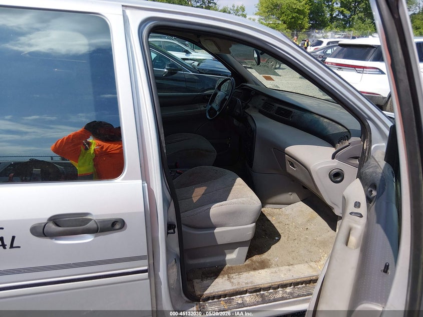 1998 FORD WINDSTAR auction photo 5