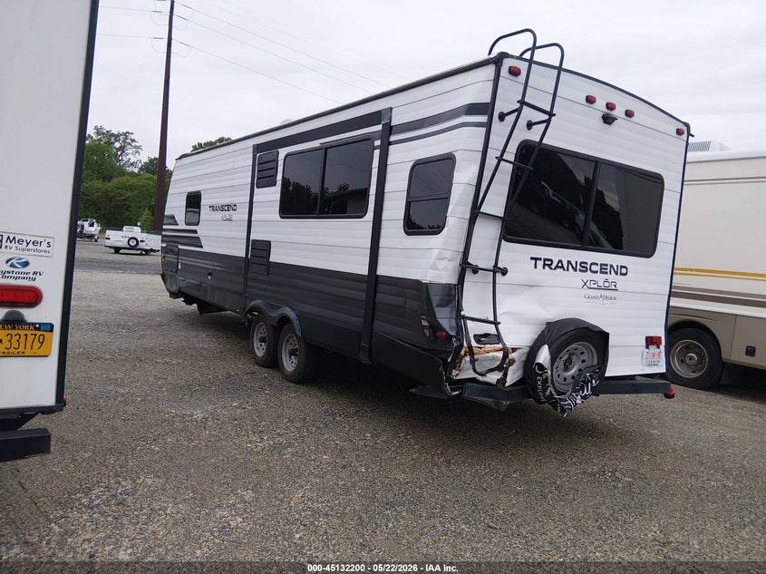 2021 GRAND DESIGN TRANSCEND auction photo 3