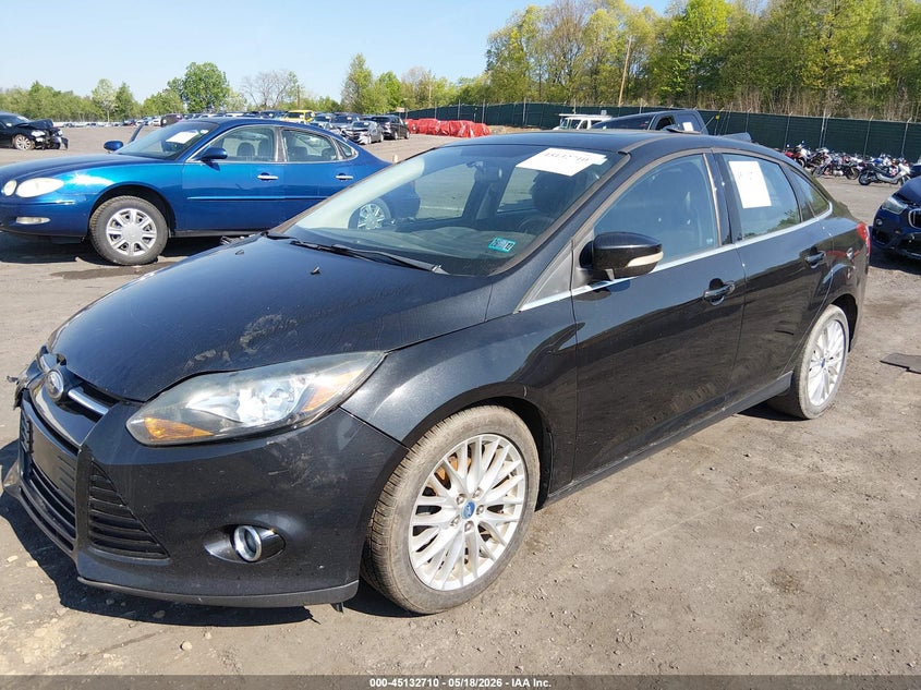 Vin: 1fadp3j28dl111534, lot: 45630339, ford focus titanium 20132