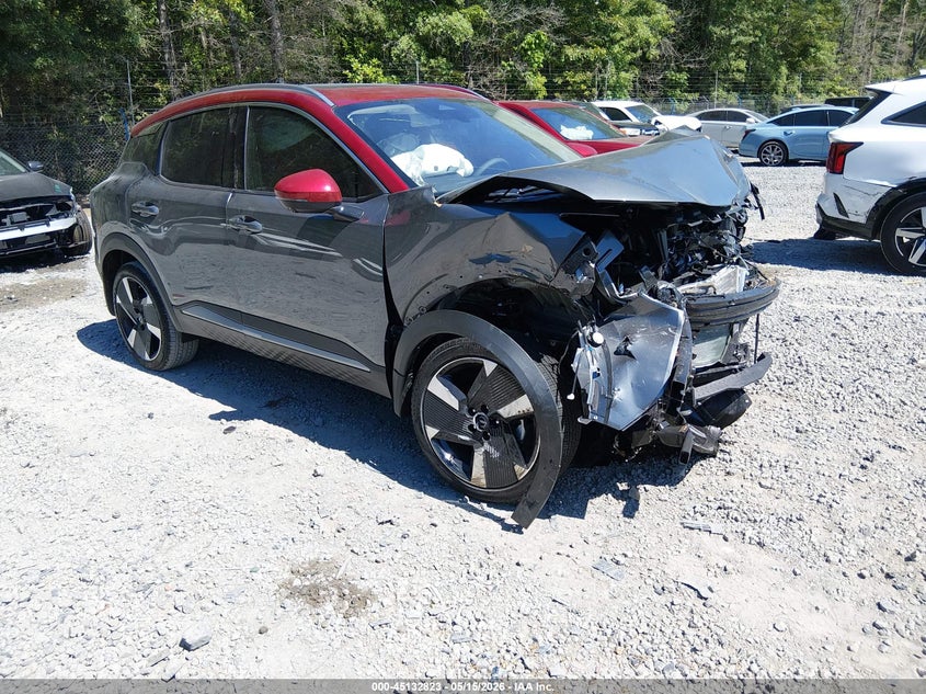 2026 NISSAN KICKS SR