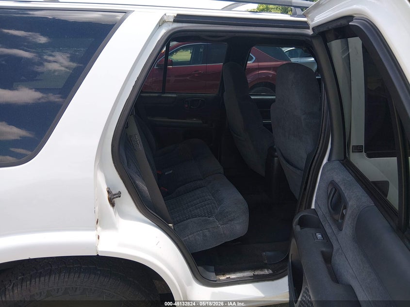 2000 Chevrolet Blazer Ls VIN: 1GNDT13W3Y2181942 Lot: 45132824