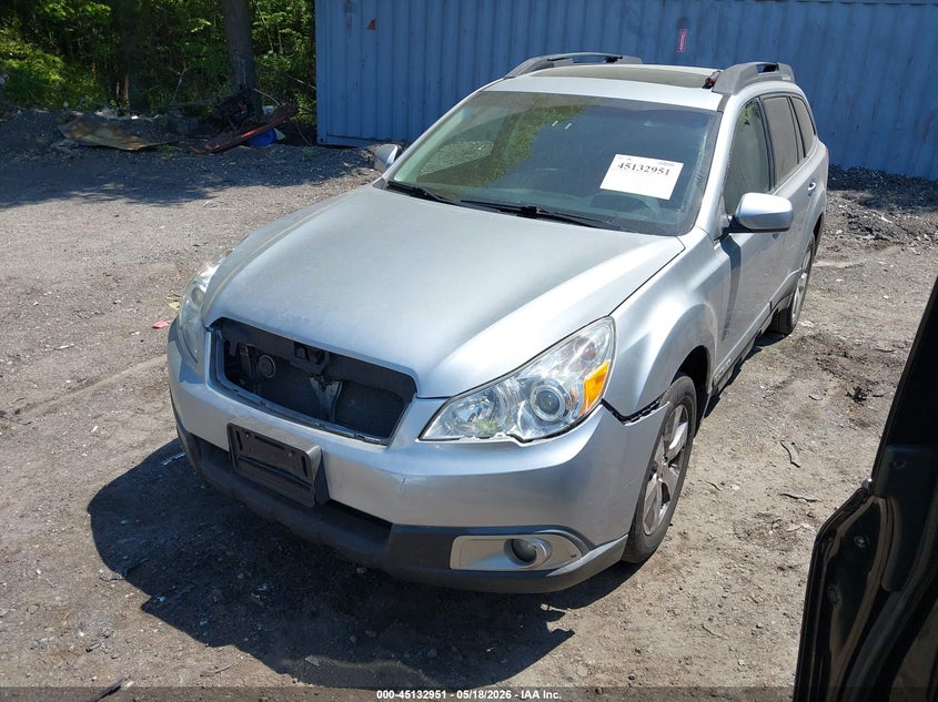 Vin: 4s4brbgc8c3290304, lot: 45630580, subaru outback 2.5i premium 20122