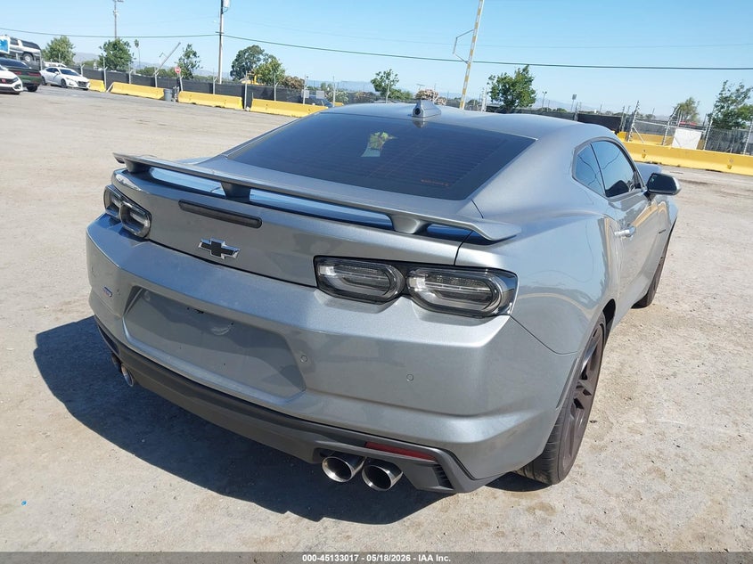 2023 CHEVROLET CAMARO auction photo 4
