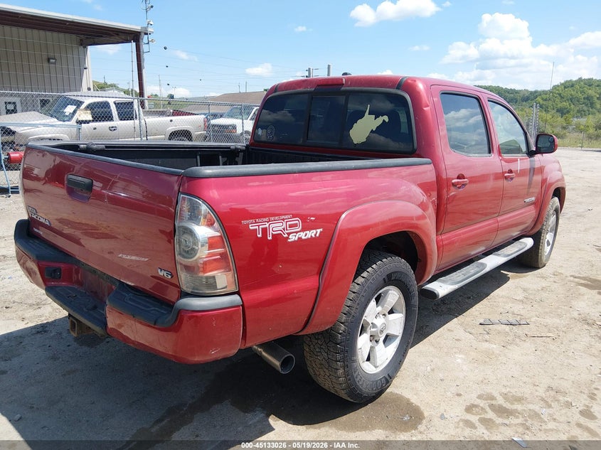2011 TOYOTA TACOMA auction photo 4