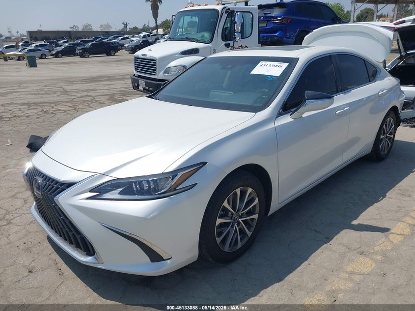2022 LEXUS ES 300H auction photo 2