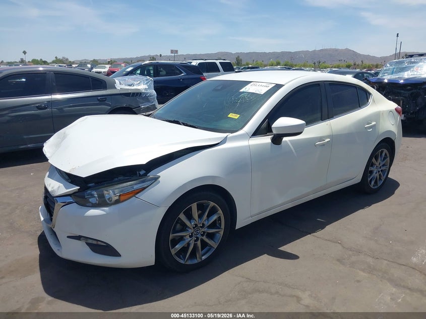 Vin: 3mzbn1v35jm256407, lot: 45630729, mazda mazda3 touring 20182