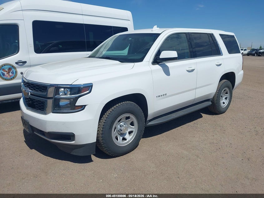 2017 CHEVROLET TAHOE auction photo 2