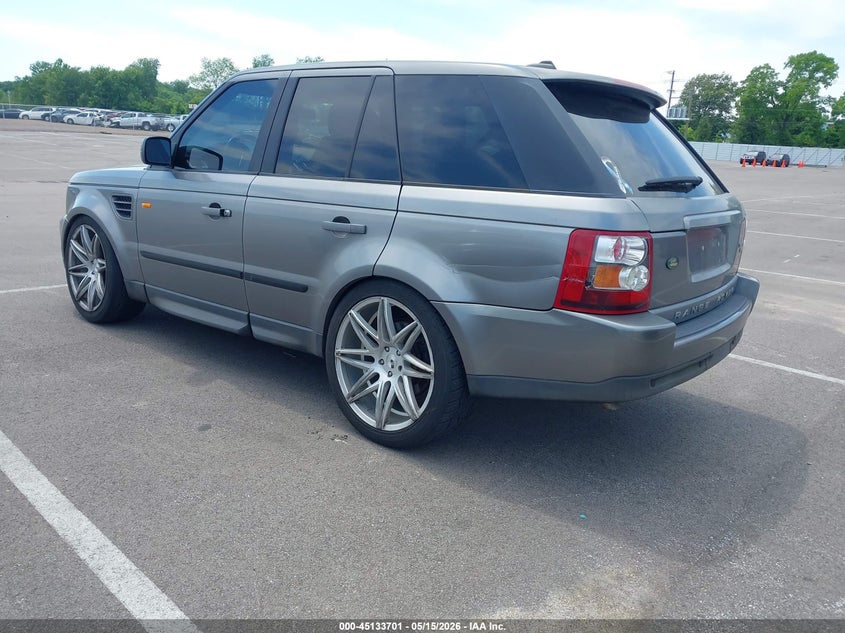 2007 Land Rover Range Rover Sport Hse VIN: SALSK25477A113984 Lot: 45133701