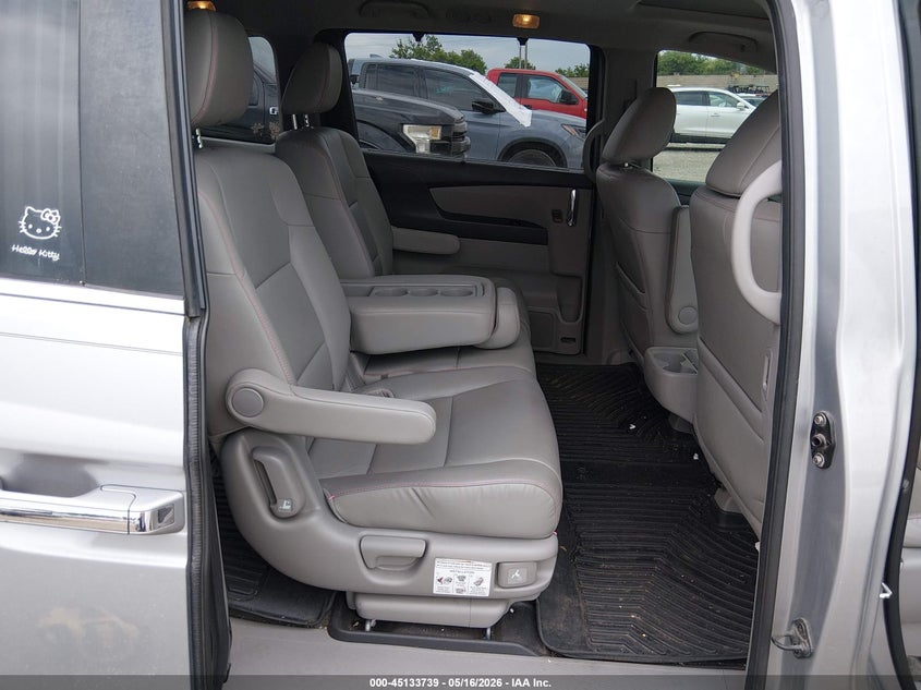 2016 HONDA ODYSSEY auction photo 8
