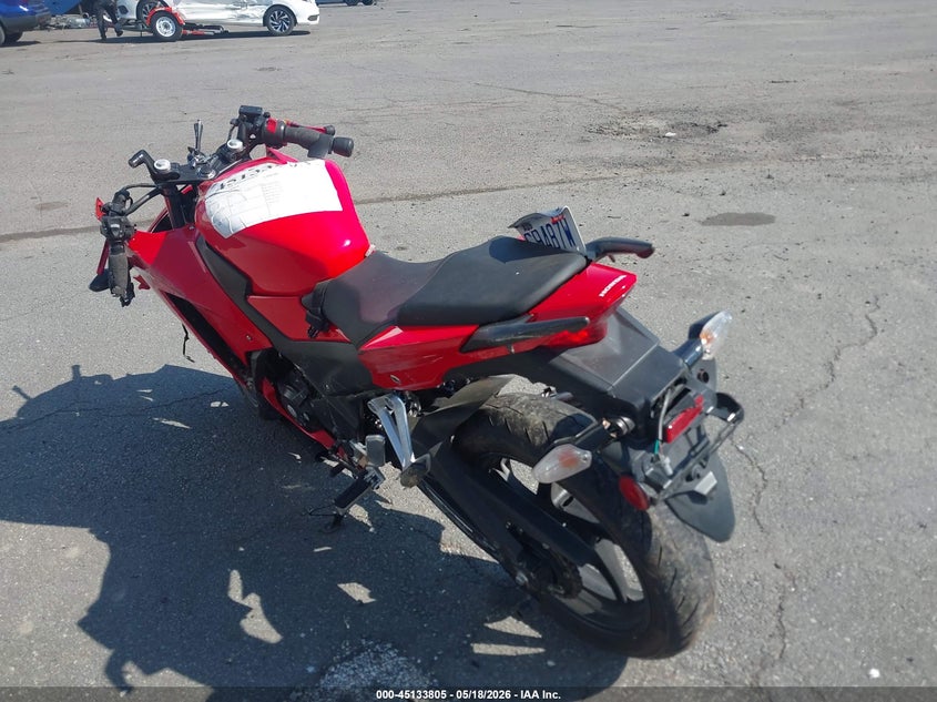 2015 HONDA CBR300 auction photo 3