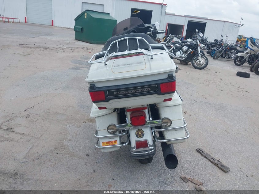 2008 Harley-Davidson Flhtcui VIN: 1HD1FC4158Y651093 Lot: 45133837