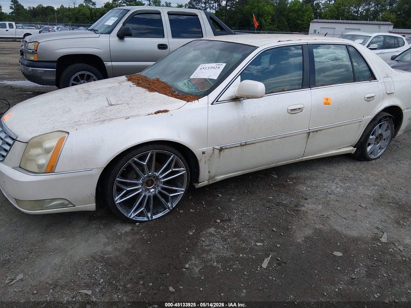 2008 Cadillac Dts 1Sc VIN: 1G6KD57Y48U138783 Lot: 45133925