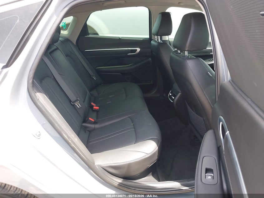AtlanticExpress - Hyundai Sonata Hybrid