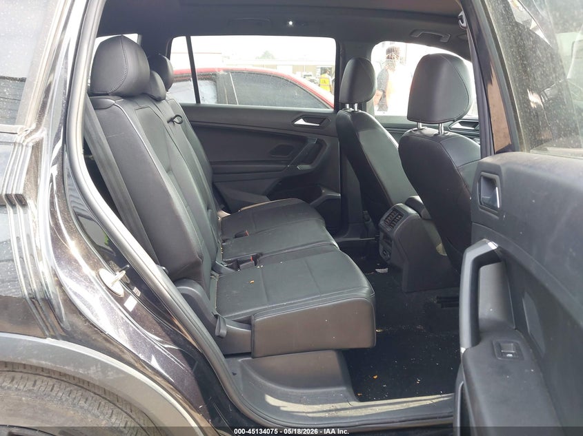 2020 VOLKSWAGEN TIGUAN auction photo 8
