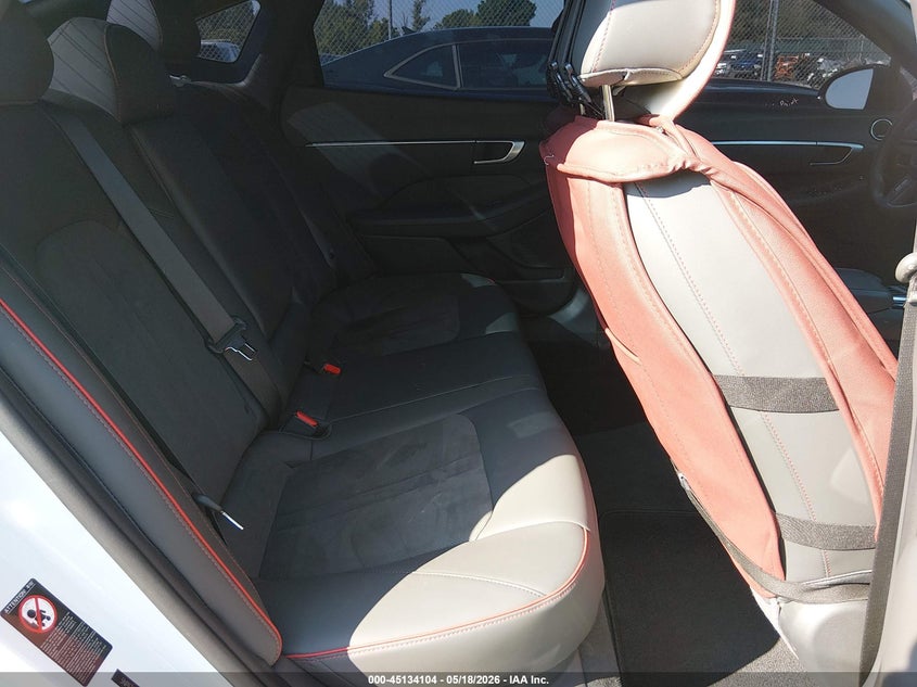 2021 HYUNDAI SONATA auction photo 8