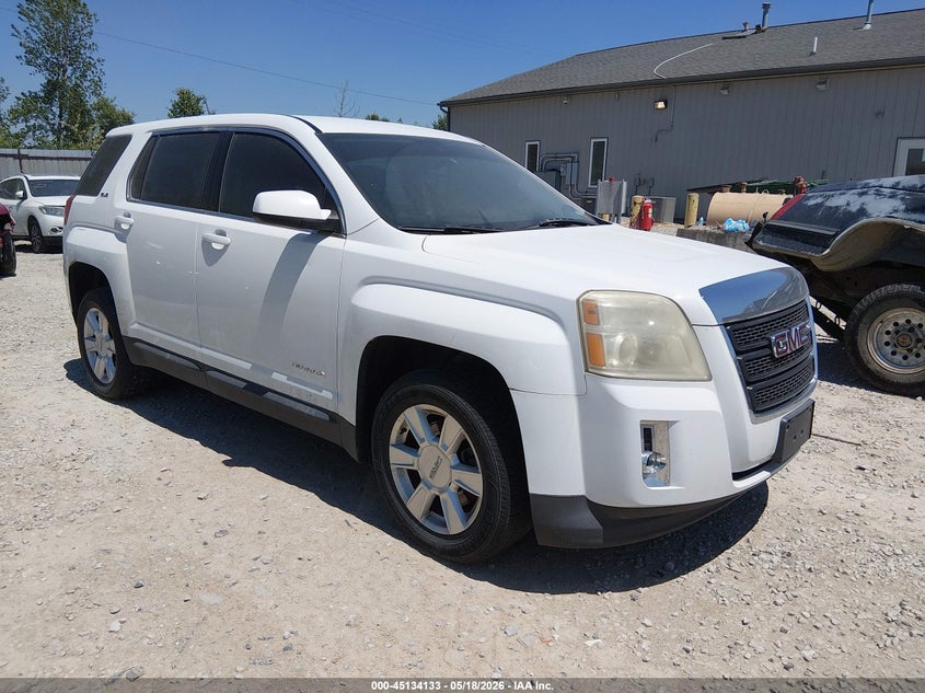 2013 GMC TERRAIN SLE-1