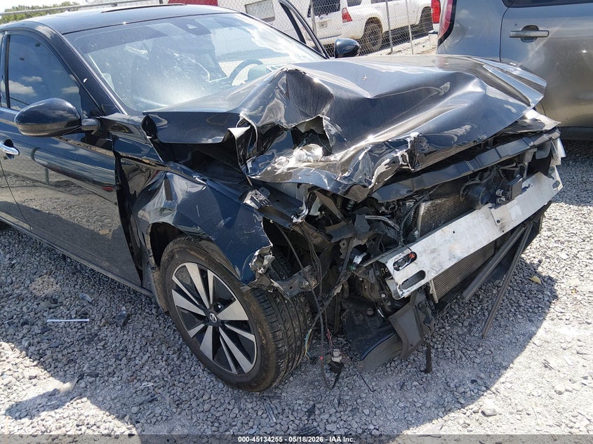 2019 NISSAN ALTIMA auction photo 6