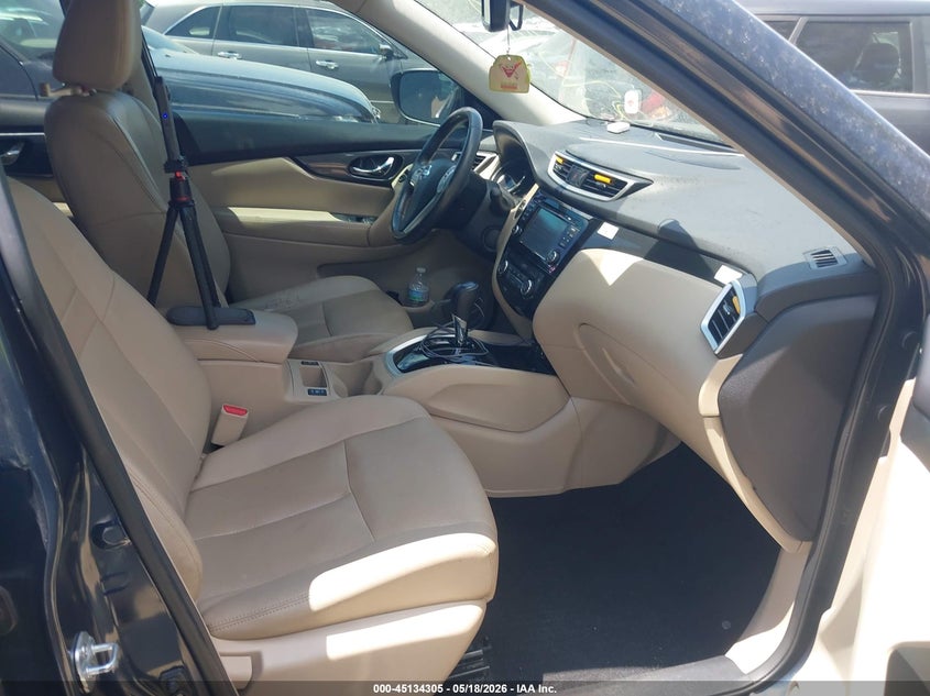 2016 NISSAN ROGUE auction photo 5