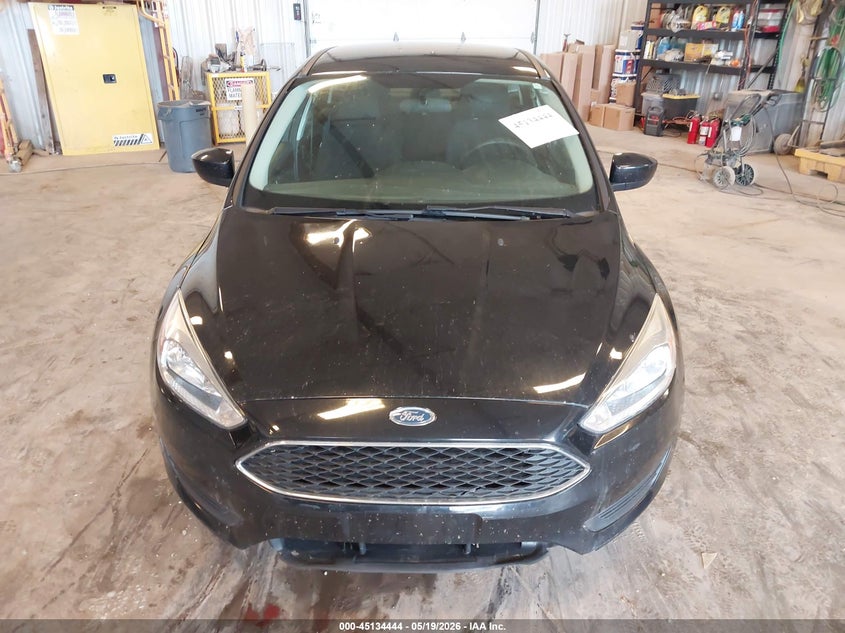 VIN 1FADP3FE3JL203455 2018 FORD FOCUS SE