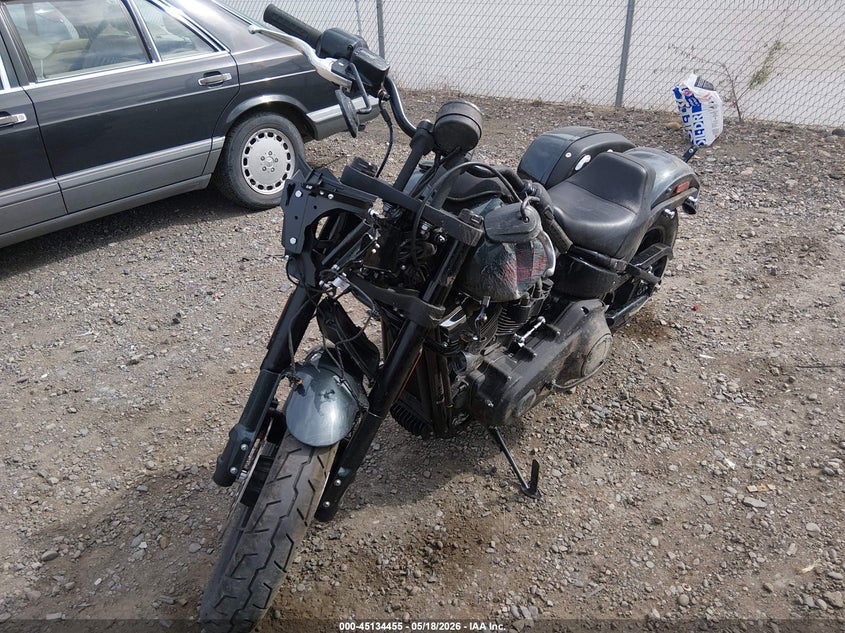 HARLEY-DAVIDSON FXLRST 2025