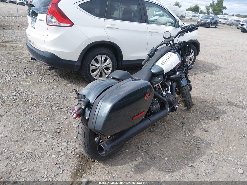 HARLEY-DAVIDSON FXLRST 2025