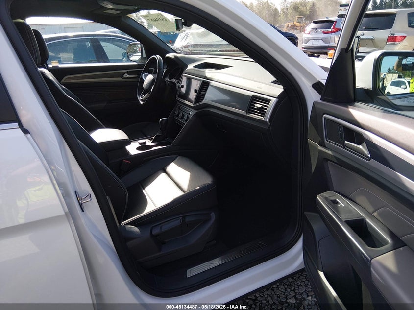 2021 Volkswagen Atlas Cross Sport 3.6L V6 Se W/Technology R-Line VIN: 1V2RE2CA1MC230108 Lot: 45134487