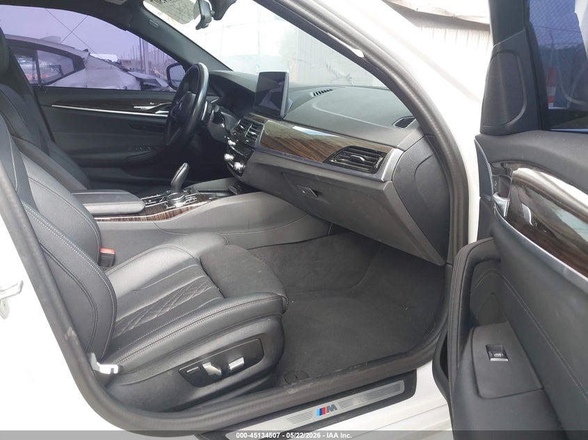 VIN: WBA13AG01PCN31303 2023 BMW 530E