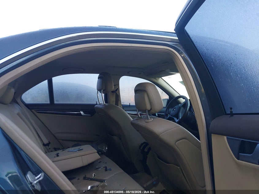 2013 MERCEDES-BENZ C 300 auction photo 8