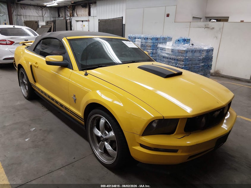 2005 Ford Mustang