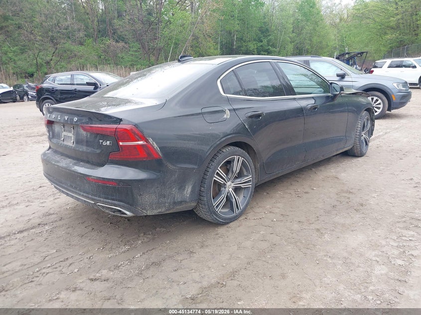 Vin: 7jra22tl7kg005644, lot: 45632403, volvo s60 t6 inscription 20194