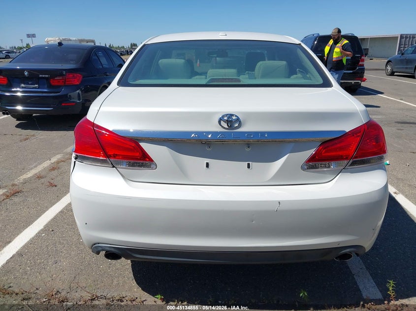 2011 Toyota Avalon 3.5 Limited white Lot 111045134855 Vin 4T1BK3DB5BU396594