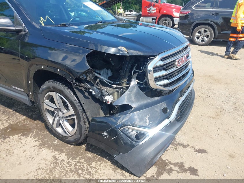 2020 GMC TERRAIN auction photo 6