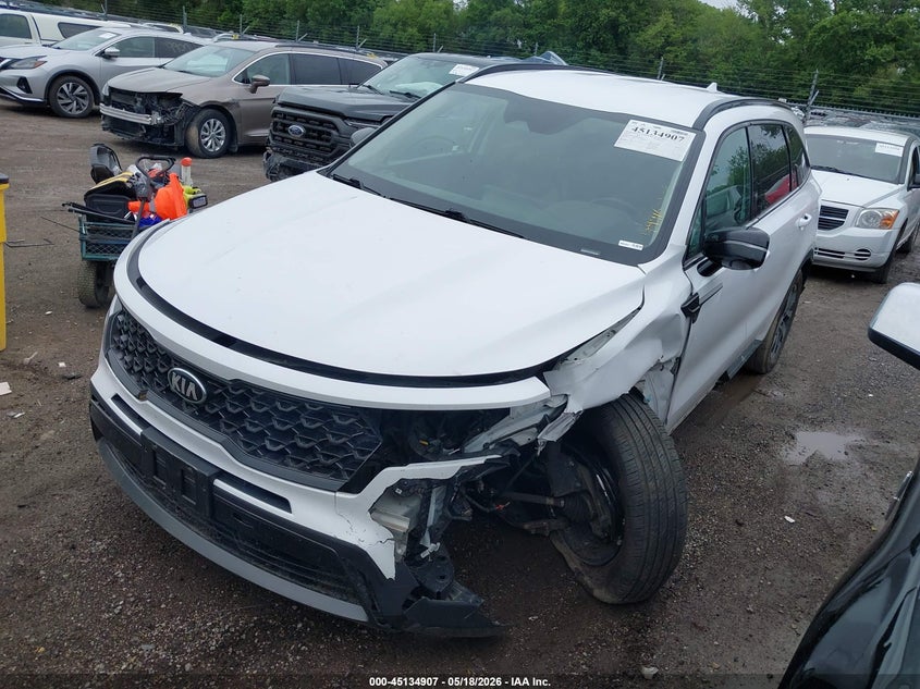 2021 KIA SORENTO auction photo 2
