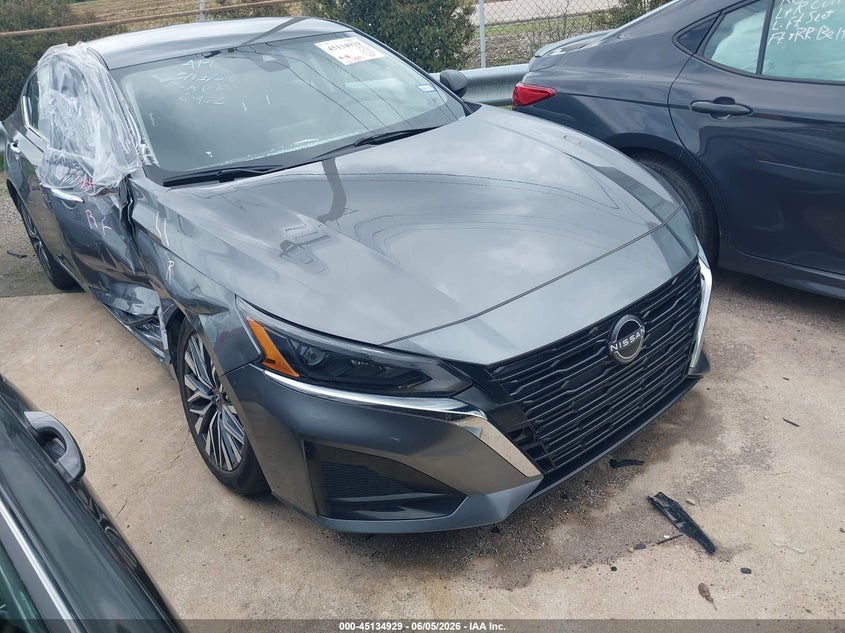 2025 Nissan Altima Sv Fwd