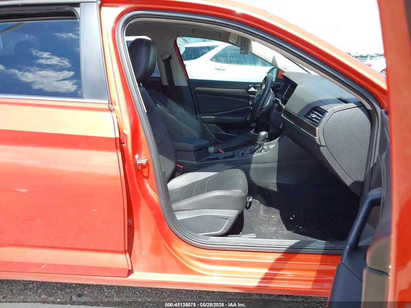 2021 VOLKSWAGEN JETTA auction photo 5