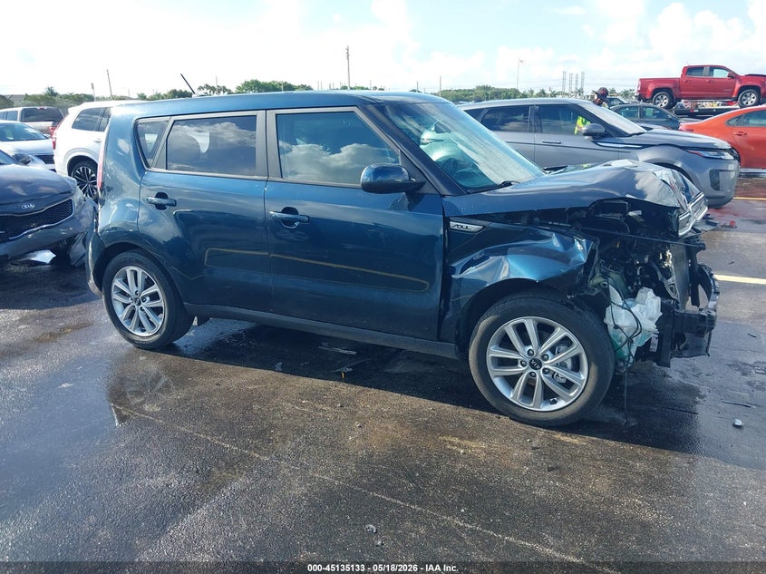 2017 Kia Soul +