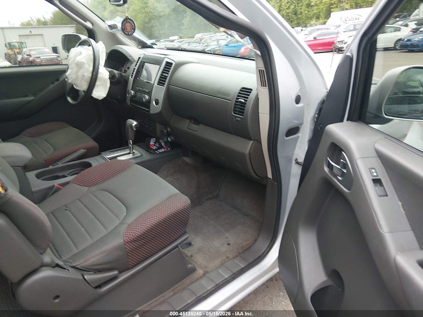 2011 Nissan Frontier 4.0 Frontier Pro-4X silver Lot 111045135240 Vin 1N6AD0CW1BC434760