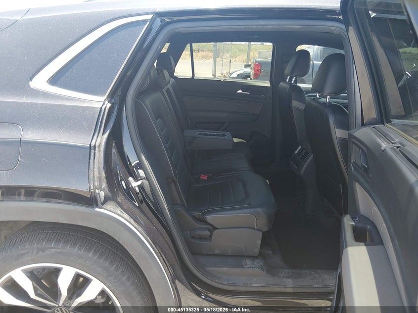 2021 VOLKSWAGEN ATLAS CROSS SPORT 3.6L V6 SEL PREMIUM R-LINE — Фото 8