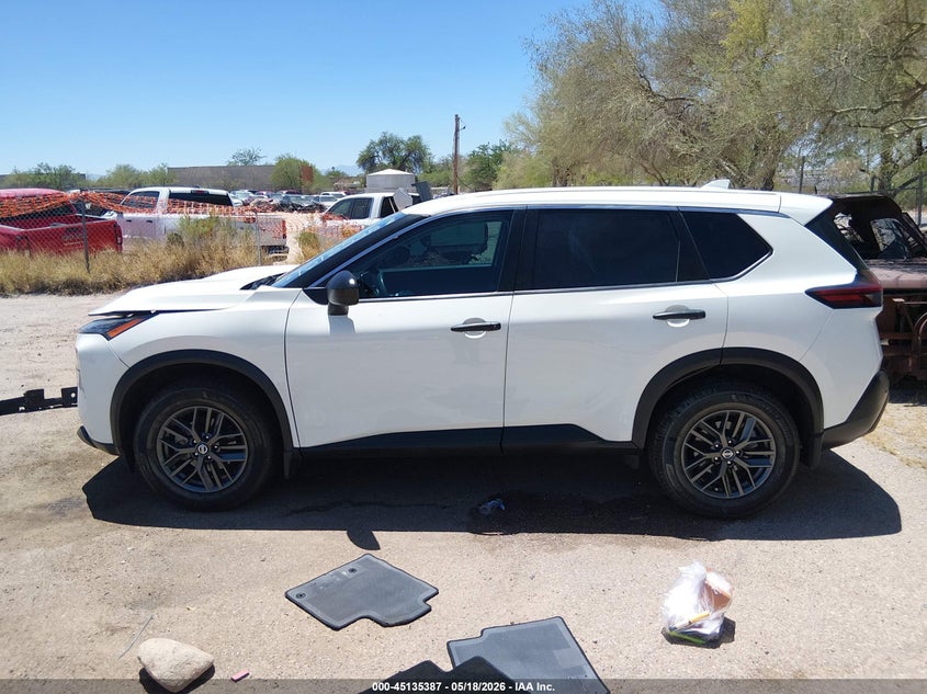 VIN 5N1AT3AA2MC830029 2021 NISSAN ROGUE S FWD