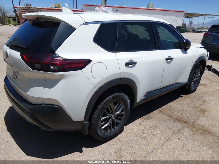 VIN 5N1AT3AA2MC830029 2021 NISSAN ROGUE S FWD